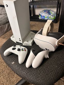 Xbox Series S Console with Controller and Meta Quest 3s