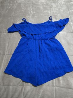 Blue peak a boo shoulders rumper