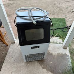 Ice Maker 
