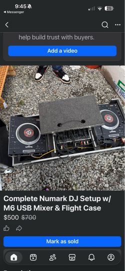 Complete Numark DJ Setup w/ M6 USB Mixer & Flight Case