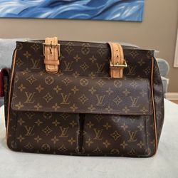 Louis Vuitton Shoulder Bag