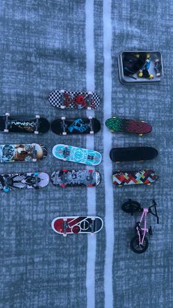 Fingerboard Lot with Mini BMX Bike