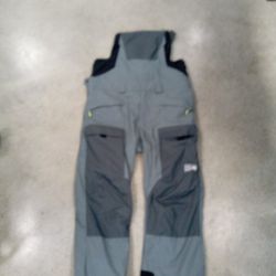 Mountain Hard Wear Snow pants 