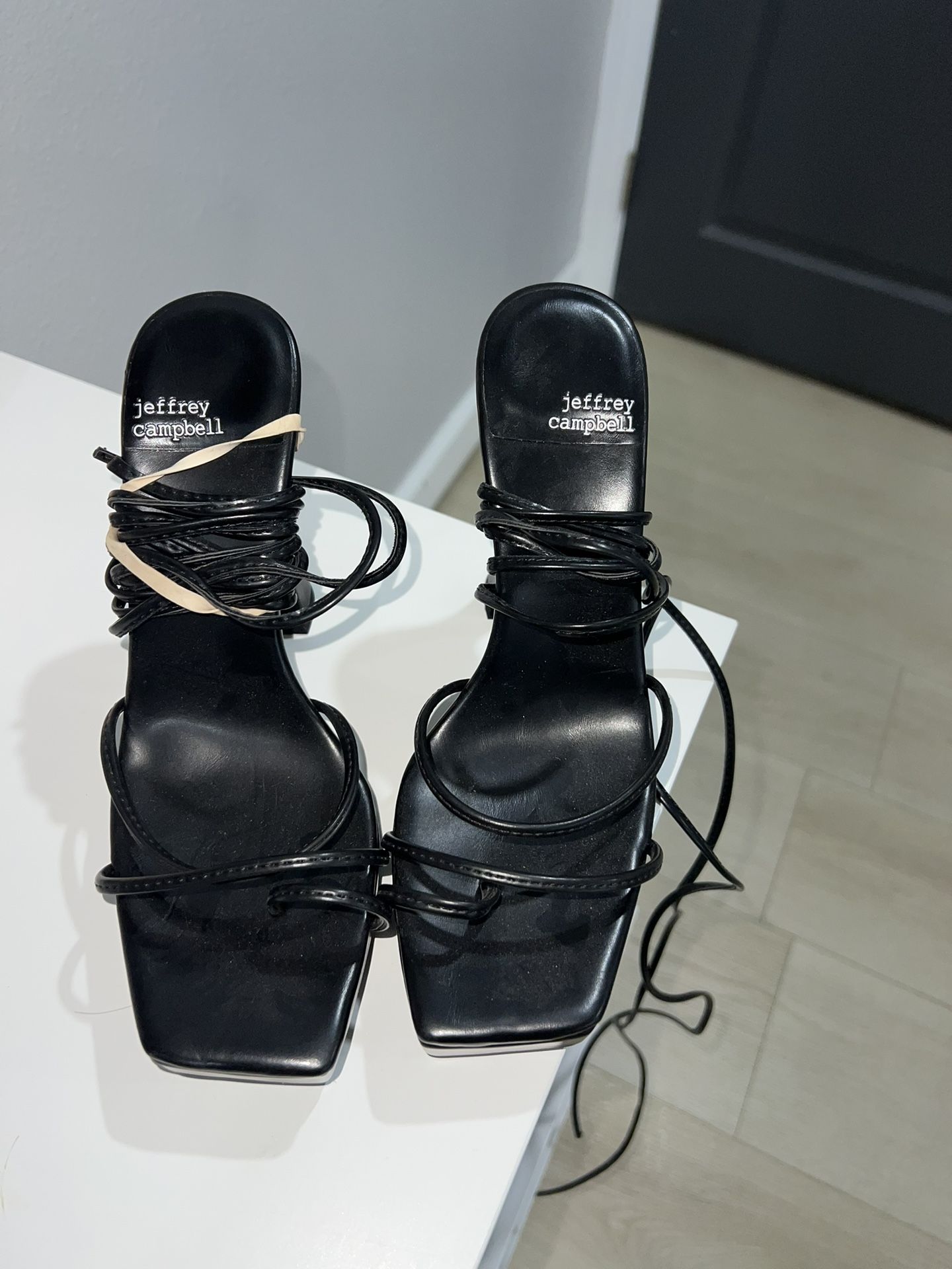 Brand new Jeffrey Campbell Heels