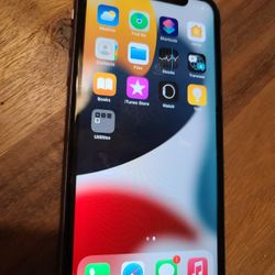 Apple iPhone 11 64gb Unlocked AT&T Tmobile Cricket MetroPCS VZW With Extras 2 Available 