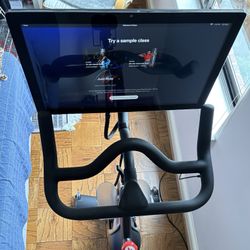 Peloton - Like NEW