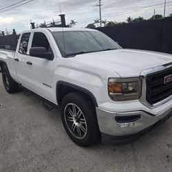 2018 GMC Sierra 
