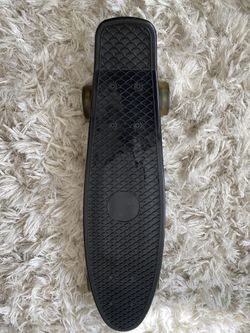 WHOME Skateboard