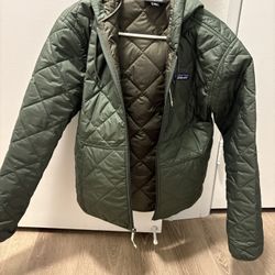 Patagonia Diamond Quilted Bomber Hoodie