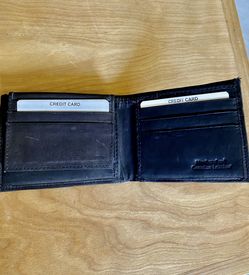 New man wallet