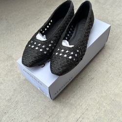 Brand New Black Ballet Flats 7 1/2 - Aerosoles 