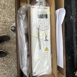 ACH580-01-014A-4 ABB ACH58001014A4 HVAC DRIVE Expedited Shipping DHL/FedEx/UPS