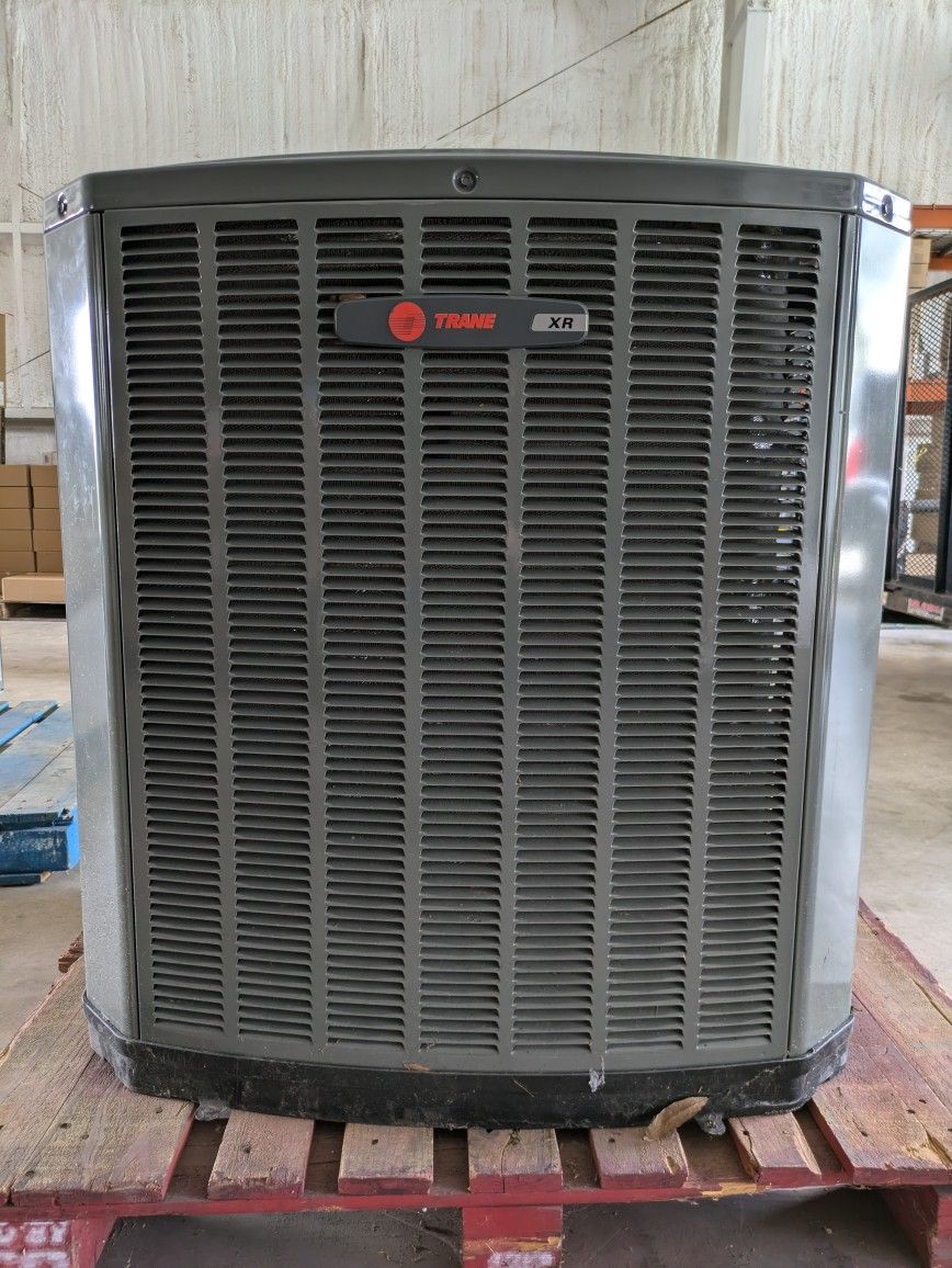 Trane XR HVAC Unit m#: 4ttr6036j1000aa