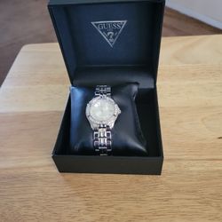 Guess Bracelet Watch 