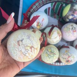 10 Vintage Christmas Ornaments