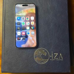 I 14 Pro Max 256 Gb Like New Still Has Applecare $700 OBO