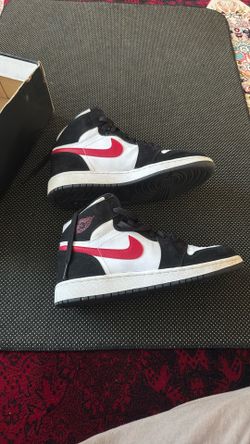 Air Jordan 1 Retro High BG