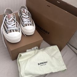 Burberry Original Shoes 