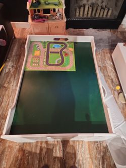 Train Play Table