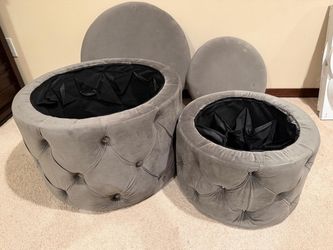 Set of 2 Grey Tufted Storage Ottomans