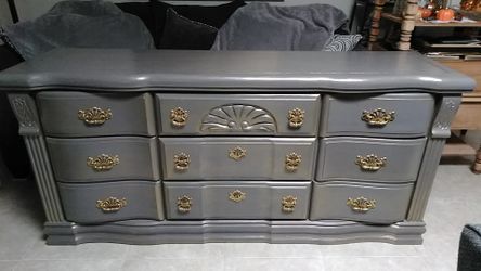 Beautiful Vintage Gray Dresser with Hutch