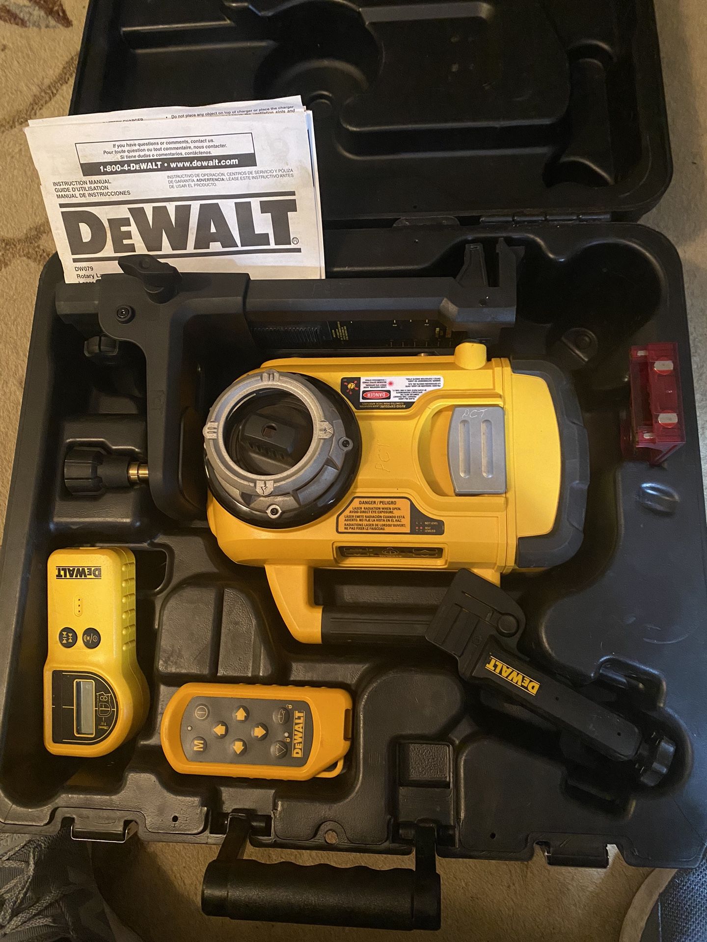 DEWALT DW079 ROTARY LASER LEVEL