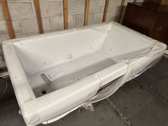 "Signature" Whirlpool Bath 🛁 72”x42”x24”