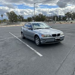 2005 BMW 325i
