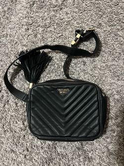 Victoria Secret crossbody bag $25