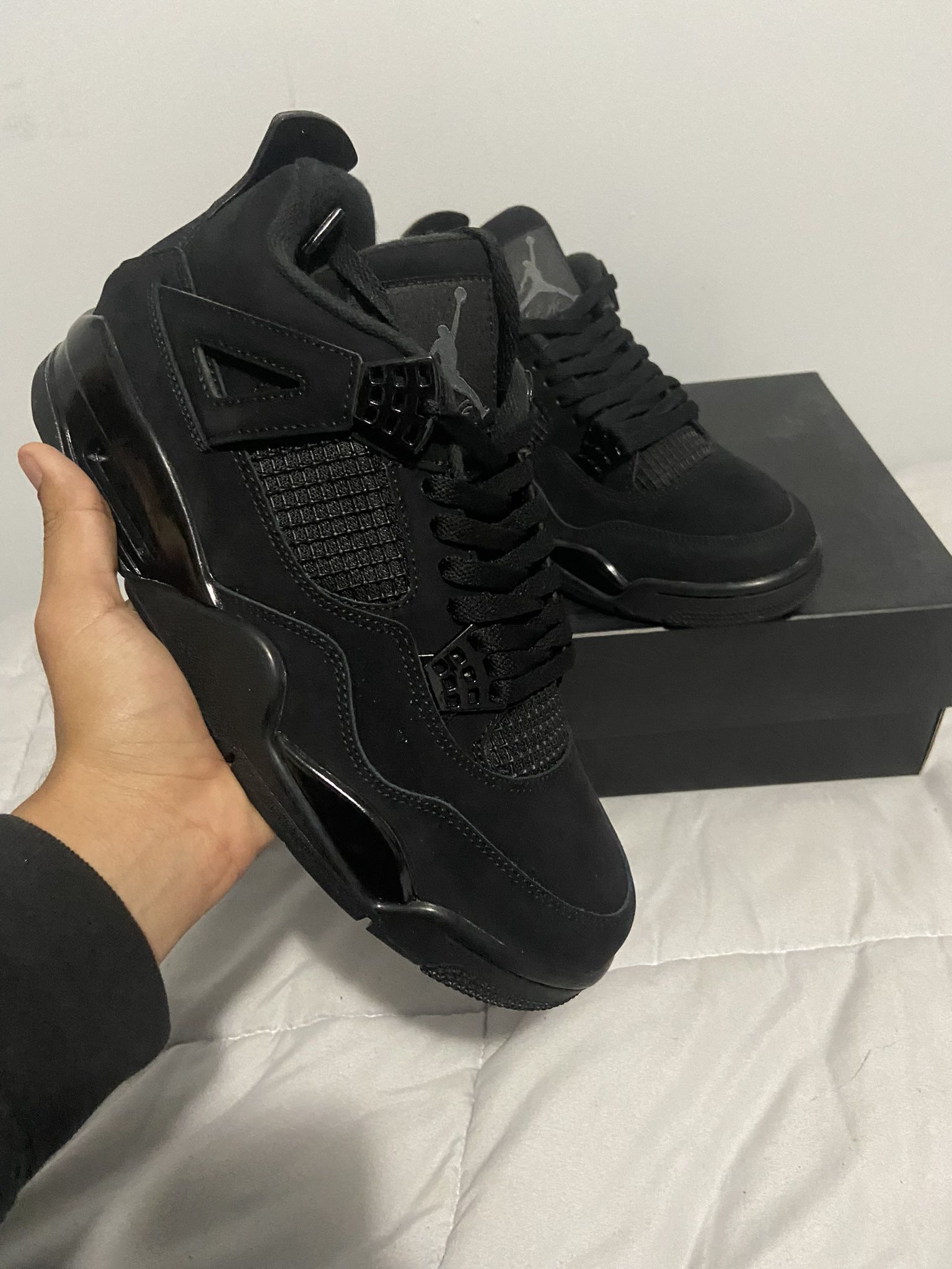 Jordan 4 Black Cats
