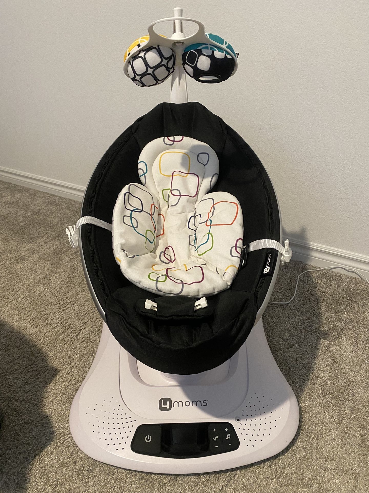 4Moms MamaRoo Baby Swing