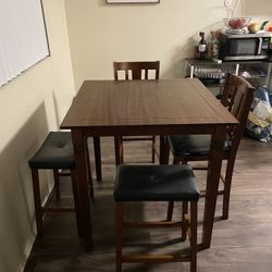 Dining Table Set