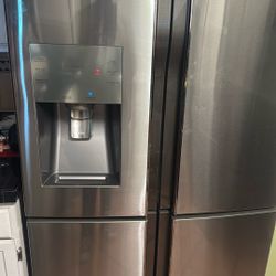 Samsung Touch Screen Fridge 