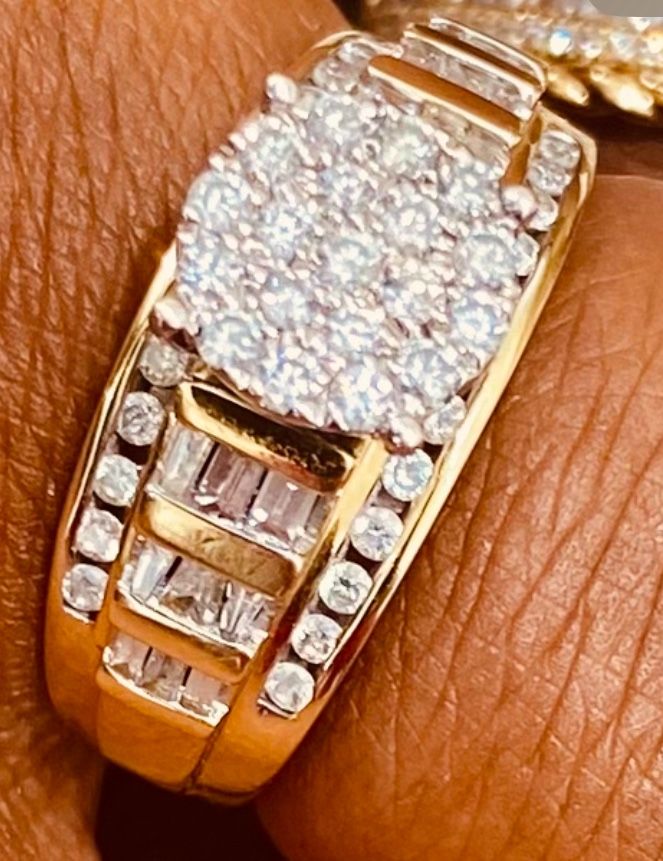 10K Gold Diamond Engagement Ring