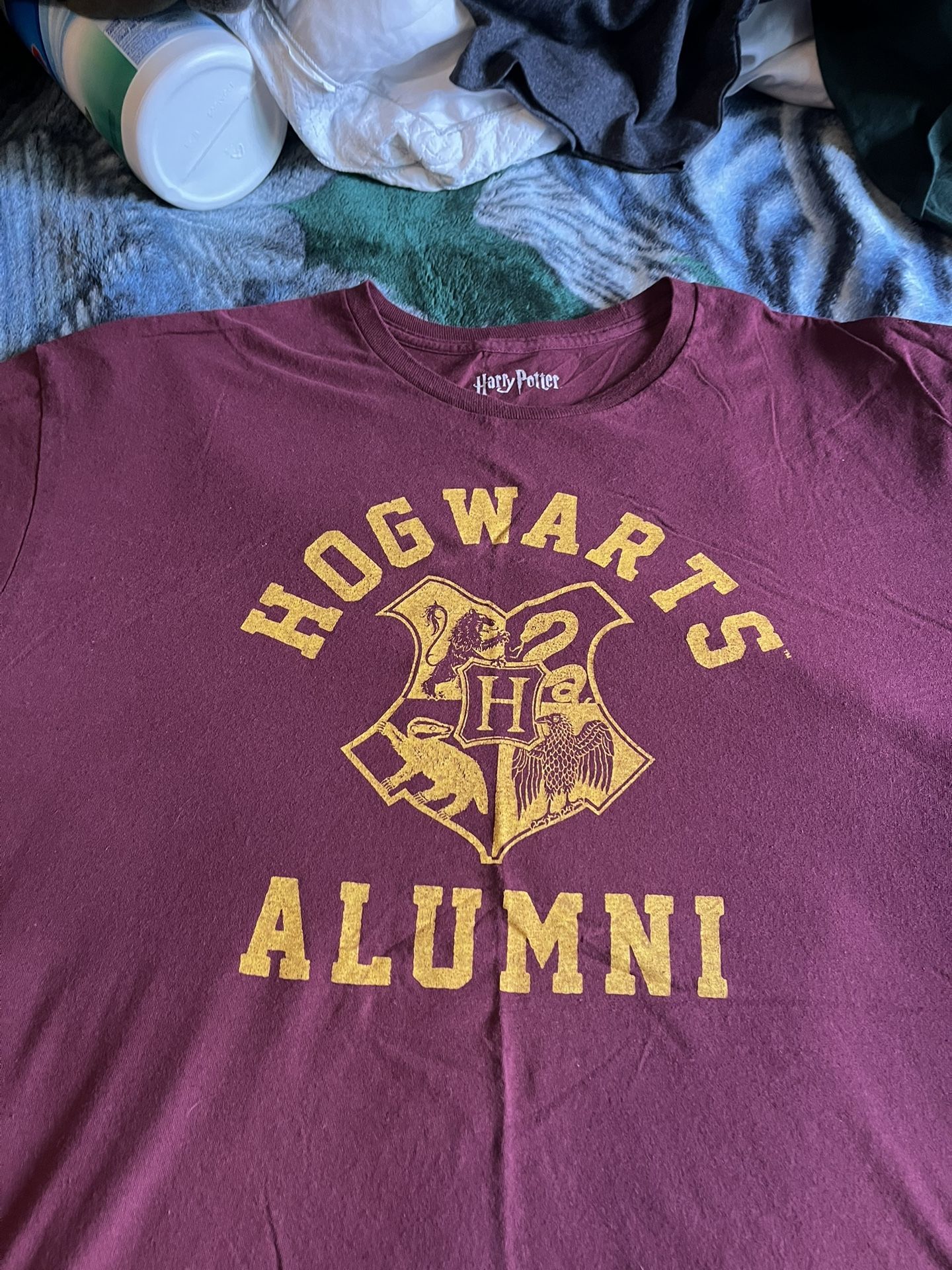 Harry Potter Hogwarts Alumni 2X T-Shirt