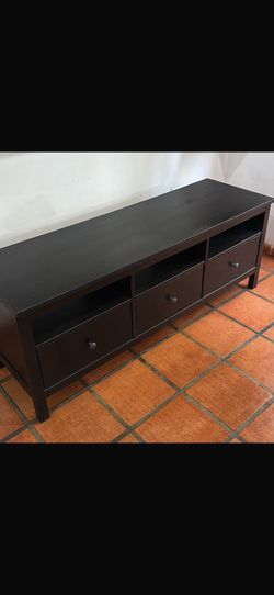 Black TV Stand