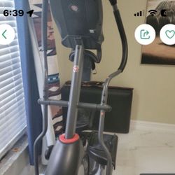 Elliptical  Schwinn 430 Elliptical Machine 