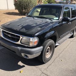 1999 Ford Explorer
