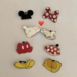Disney Pin set Mickey & Minnie Parts Outfit Pins