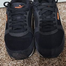 Youth/ Kids puma Size 5