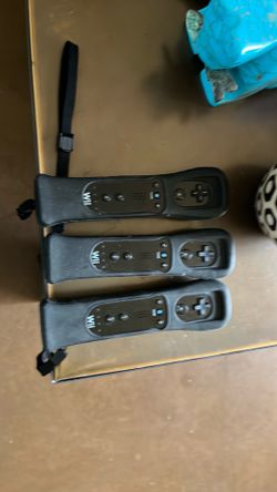 Set a three Wii remotes