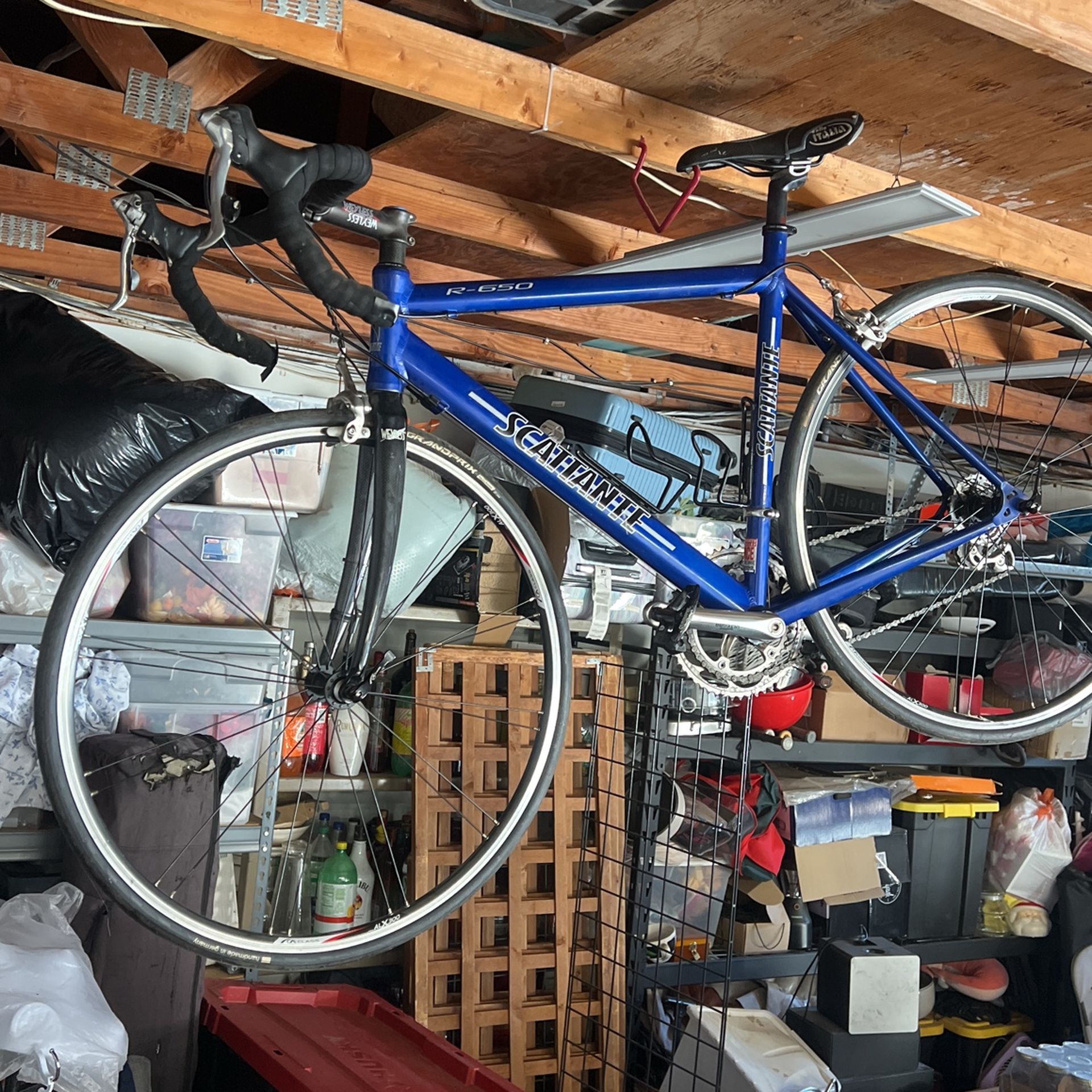 Scattante R650 Road Bike