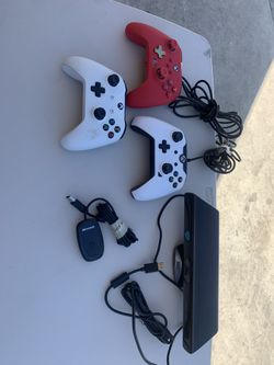 Xbox One Controllers / Kinect