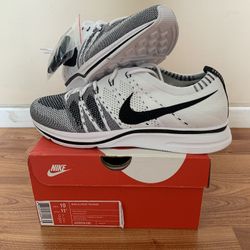 Nike Flyknit Trainer White Black 2017