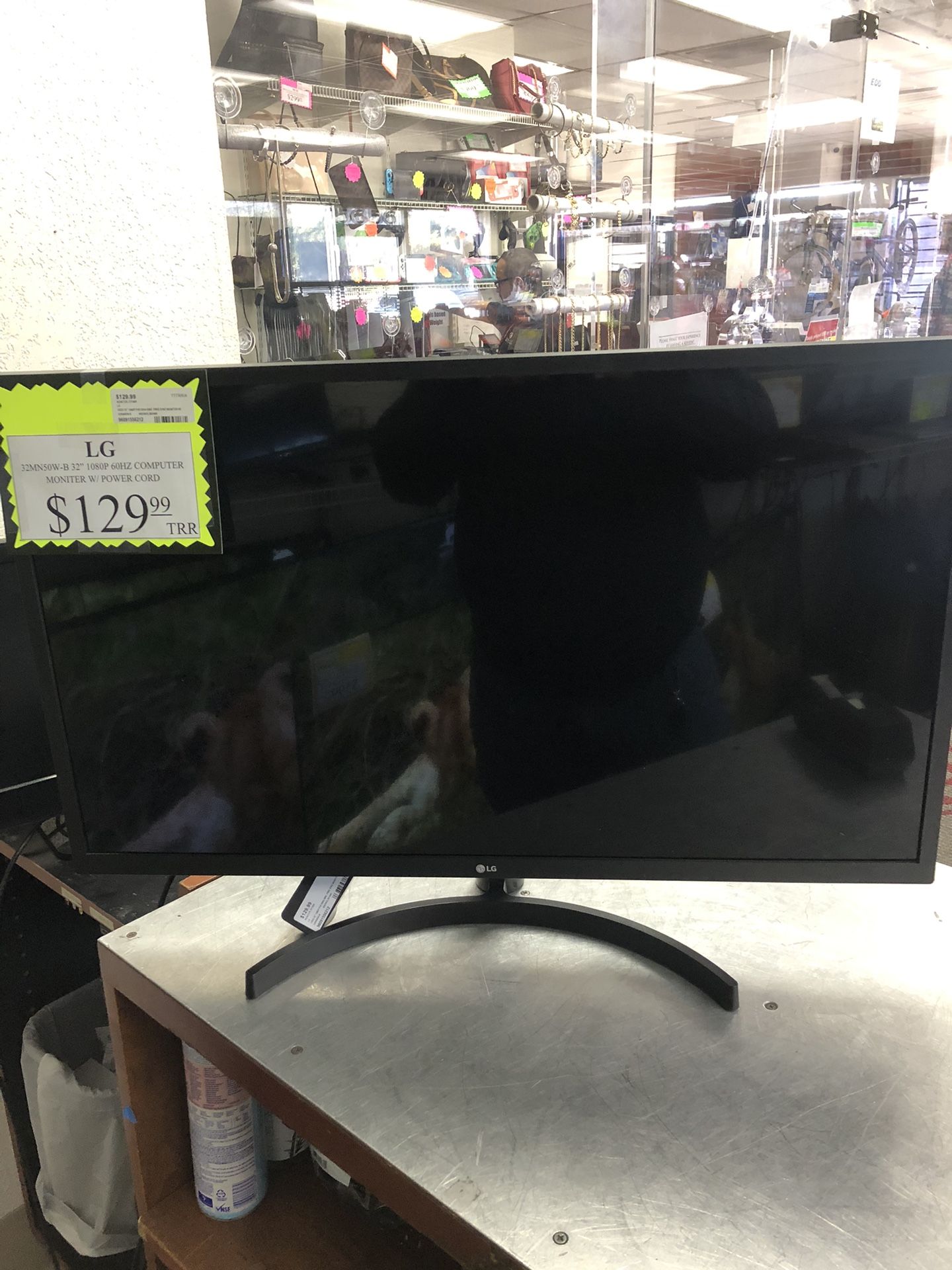 96091 LG 32MN50W-B 32” 1080p 60hz Monitor 556212