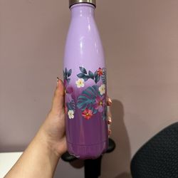 Each vacuum flask is $20
