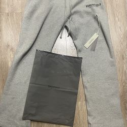 Essentials Dark Oatmeal 