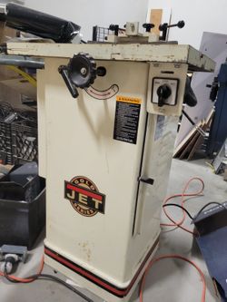 Table Router