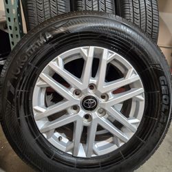Like New Tundra OEM Wheels Rims Tires 