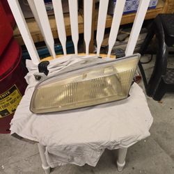 Free Toyota Camry Left Headlight